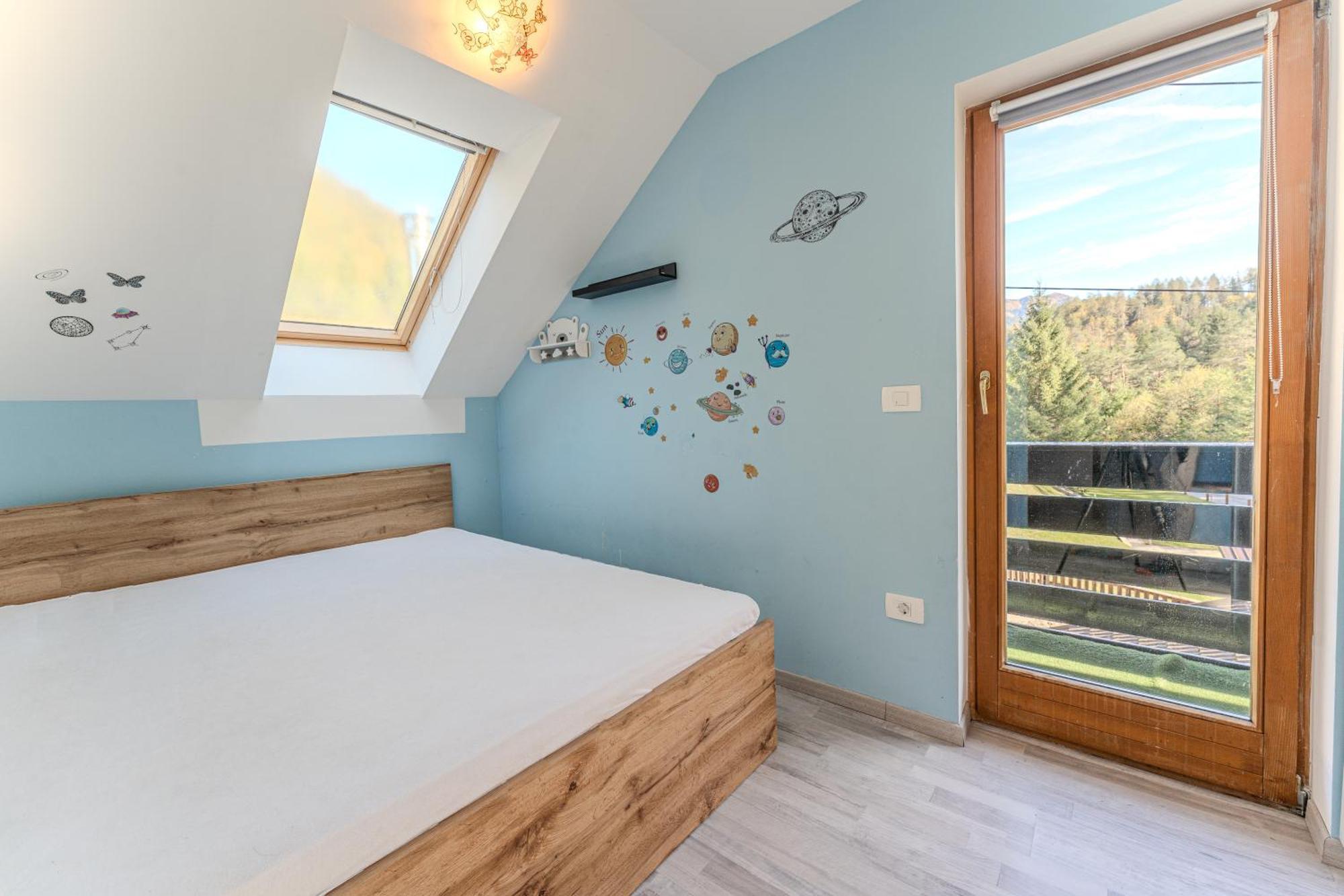 Idyllic Triglav Forest Retreat - Alps, Trails, Lakes, Falls موجسترانا المظهر الخارجي الصورة
